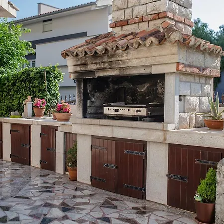 Romano Apartments Guest house 3*