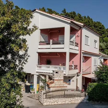 Romano Apartments 3* Palit